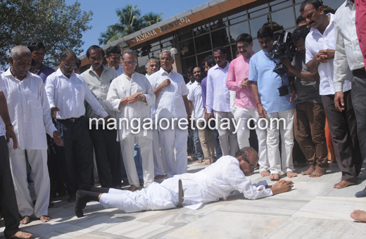 Poojary urulu seva for cauvery
